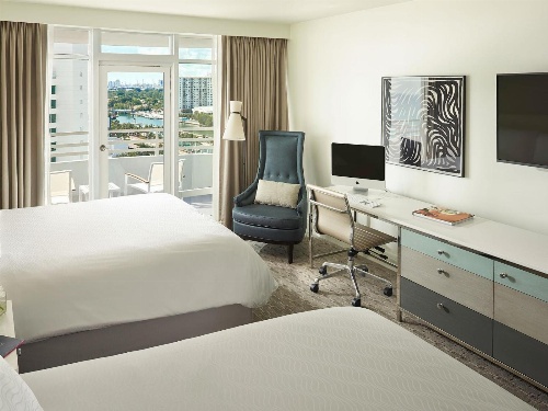 Fontainebleau Resort Miami Beach image 2